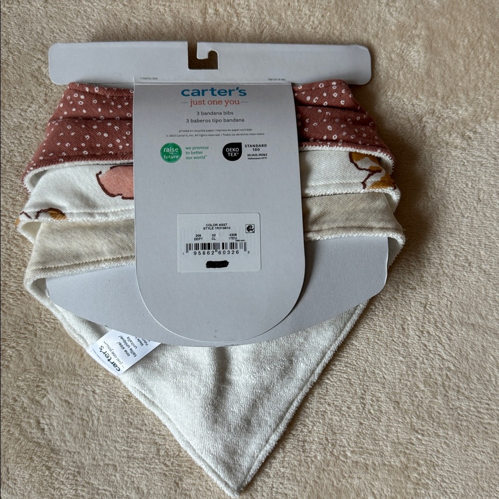 Carter’s Bibs - Picture 2 of 2